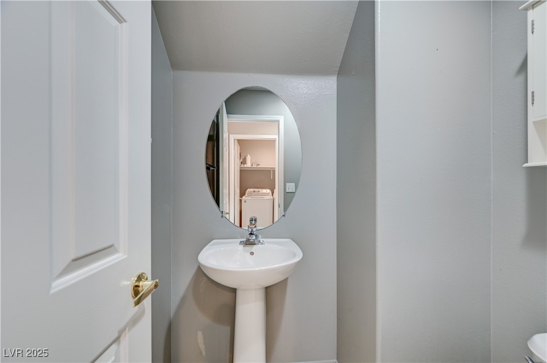 1829 North Drifters Peak Street Las Vegas, NV 89144 - Photo 21 of 33