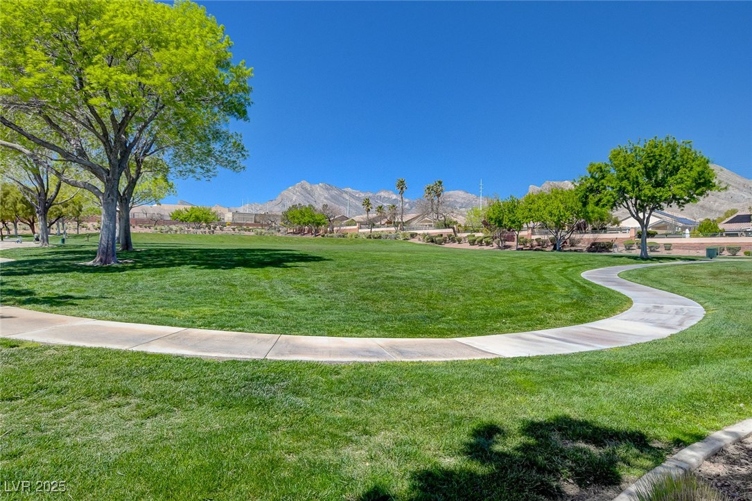 1829 North Drifters Peak Street Las Vegas, NV 89144 - Photo 28 of 33
