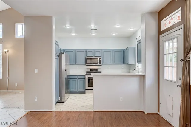 $2,100 | 1829 North Drifters Peak Street, Las Vegas, NV 89144