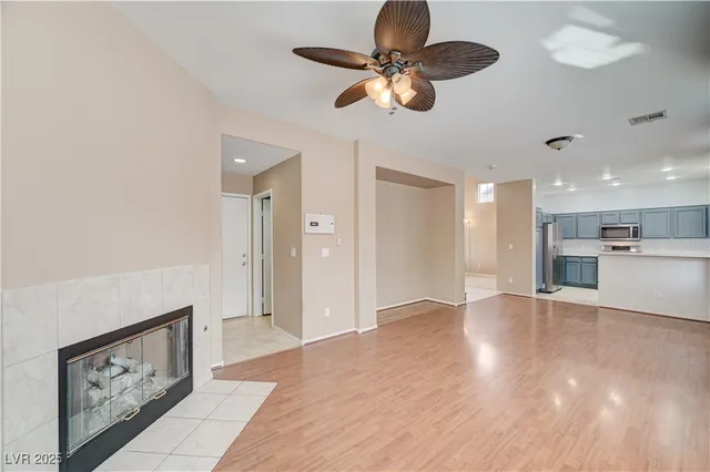 $2,100 | 1829 North Drifters Peak Street, Las Vegas, NV 89144