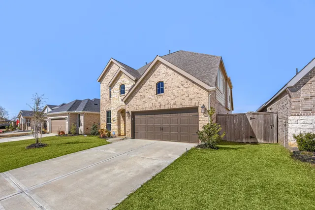 $3,400 | 20923 Carriage Harness Way, Tomball, TX 77377