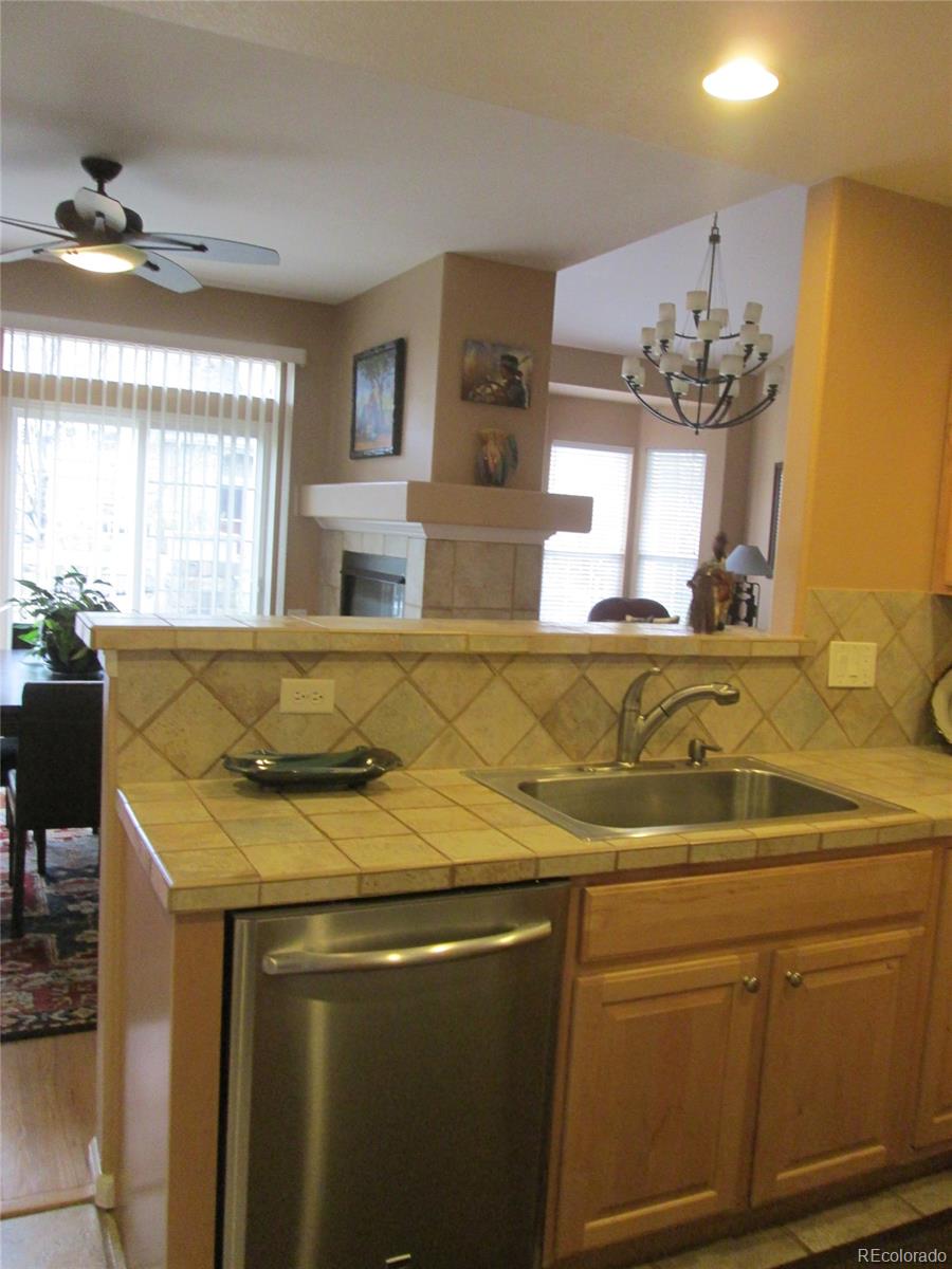 6537 Trailhead Road Highlands Ranch, CO 80130 - Photo 24 of 25