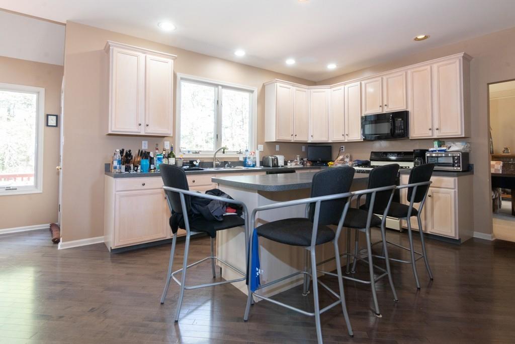 12 Triphammer Road Sharon, MA 02067 - Photo 8 of 33 Gallery Image 8