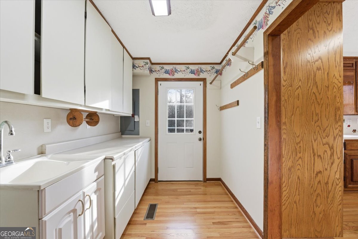 229 Meadows Road Newborn, GA 30056 - Photo 16 of 54