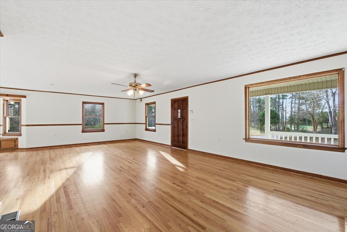 229 Meadows Road Newborn, GA 30056 - Photo 6 of 54