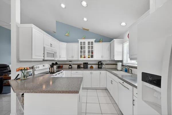 $429,000 | 4325 Southeast Scotland Cay Way, Stuart, FL 34997