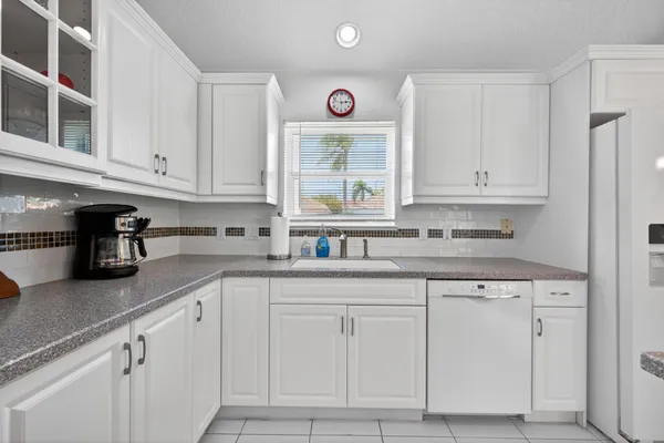 $429,000 | 4325 Southeast Scotland Cay Way, Stuart, FL 34997