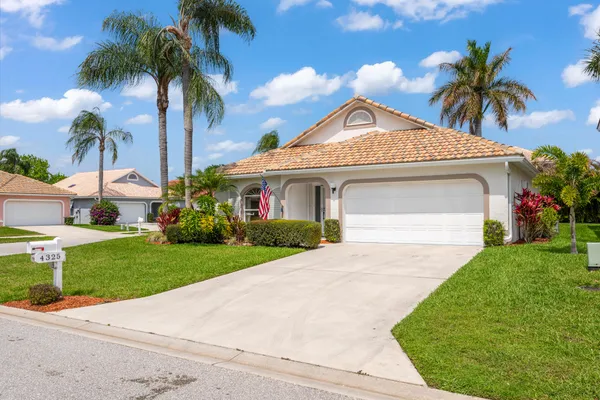 $429,000 | 4325 Southeast Scotland Cay Way, Stuart, FL 34997