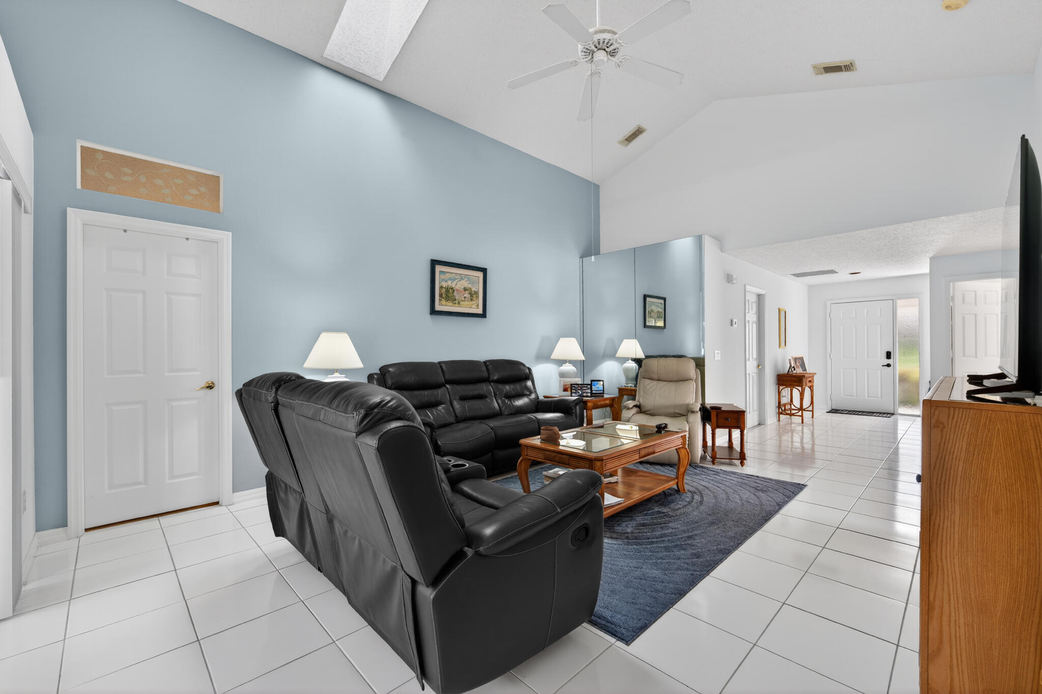 4325 Southeast Scotland Cay Way Stuart, FL 34997 - Photo 9 of 28 9