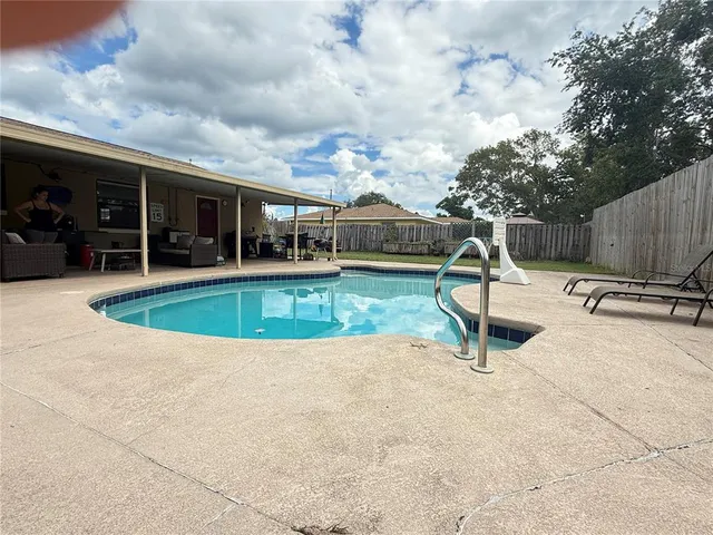 $230,000 | 6940 Southeast 52nd Street, Ocala, FL 34472