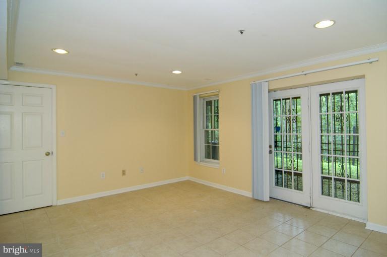 7841 Oracle Place Potomac, MD 20854 - Photo 12 of 29 a view of an empty room with a window
