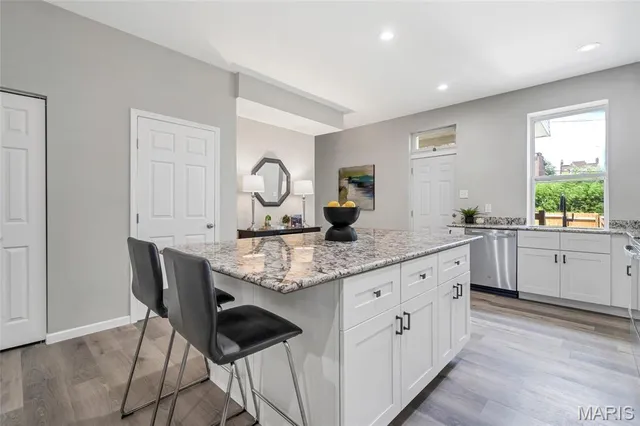 $299,000 | 3447 Dunnica Avenue, St. Louis, MO 63118