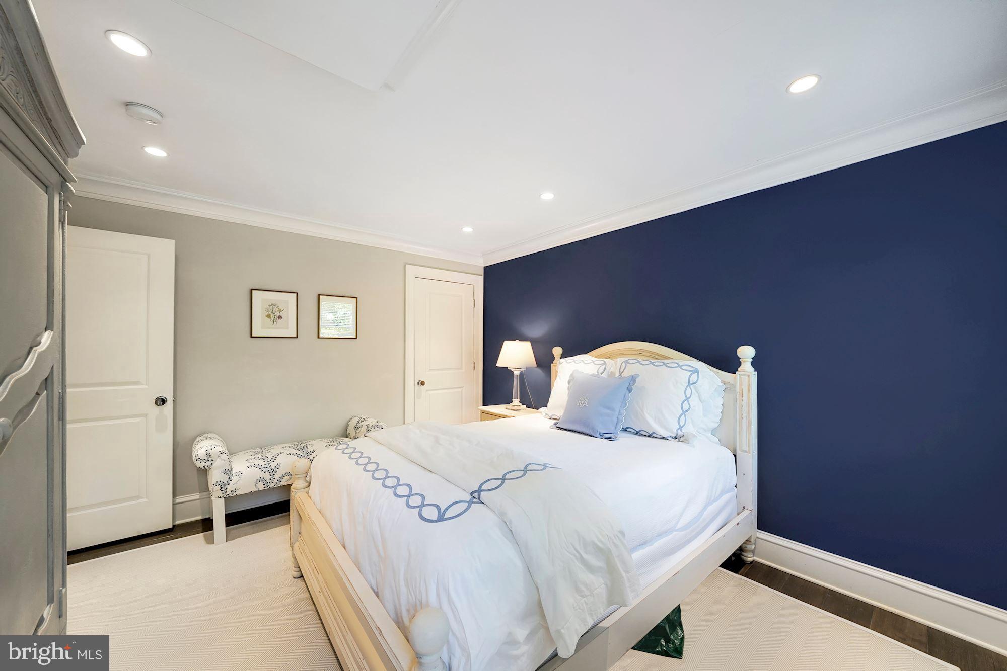 3931 North Glebe Road Arlington, VA 22207 - Photo 29 of 38 Third Bedroom