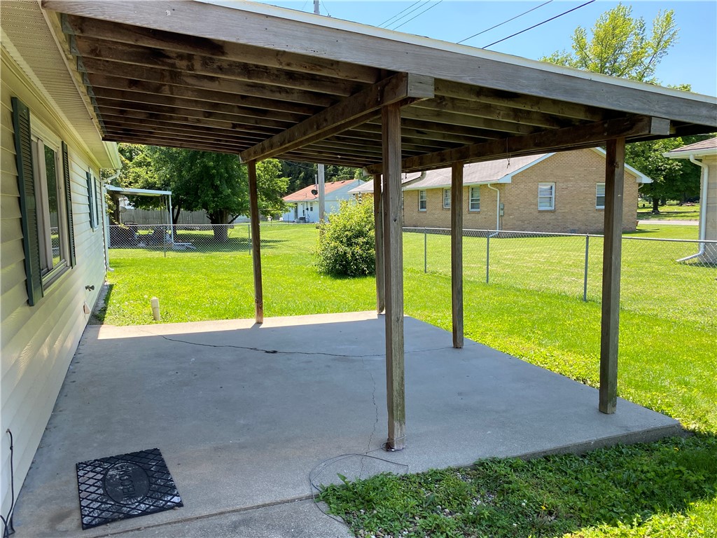 709 South 5th Place Mattoon, IL 61938 - Photo 27 of 30