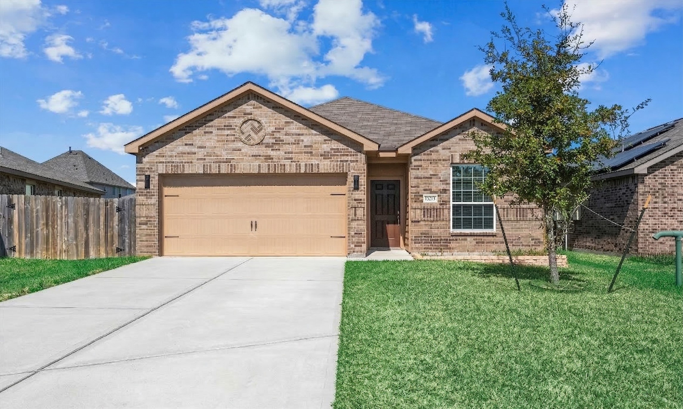 15215 Snowdrop Field Drive Humble, TX 77396 - Photo 2 of 35 a front view of a house with a garden and plants