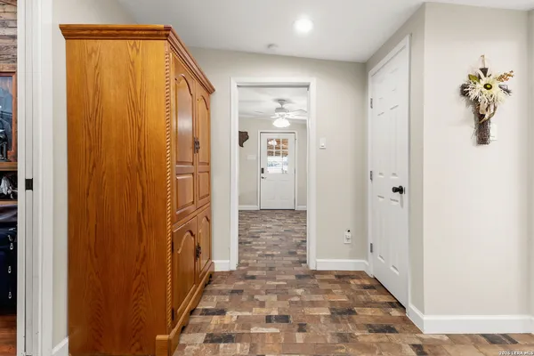 $1,185,000 | 2431 Farm To Market Road 467, Seguin, TX 78155