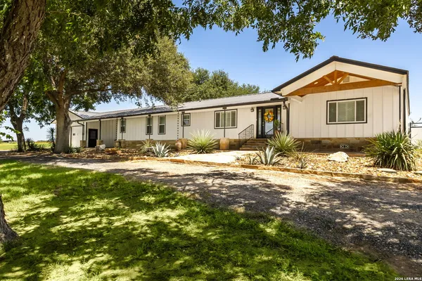 $1,185,000 | 2431 Farm To Market Road 467, Seguin, TX 78155