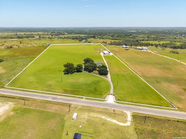 $1,185,000 | 2431 Farm To Market Road 467, Seguin, TX 78155