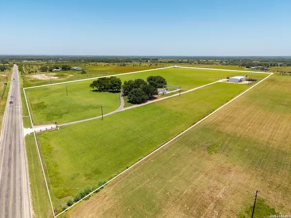 $1,185,000 | 2431 Farm To Market Road 467, Seguin, TX 78155