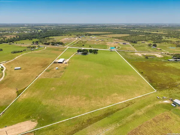 $1,185,000 | 2431 Farm To Market Road 467, Seguin, TX 78155