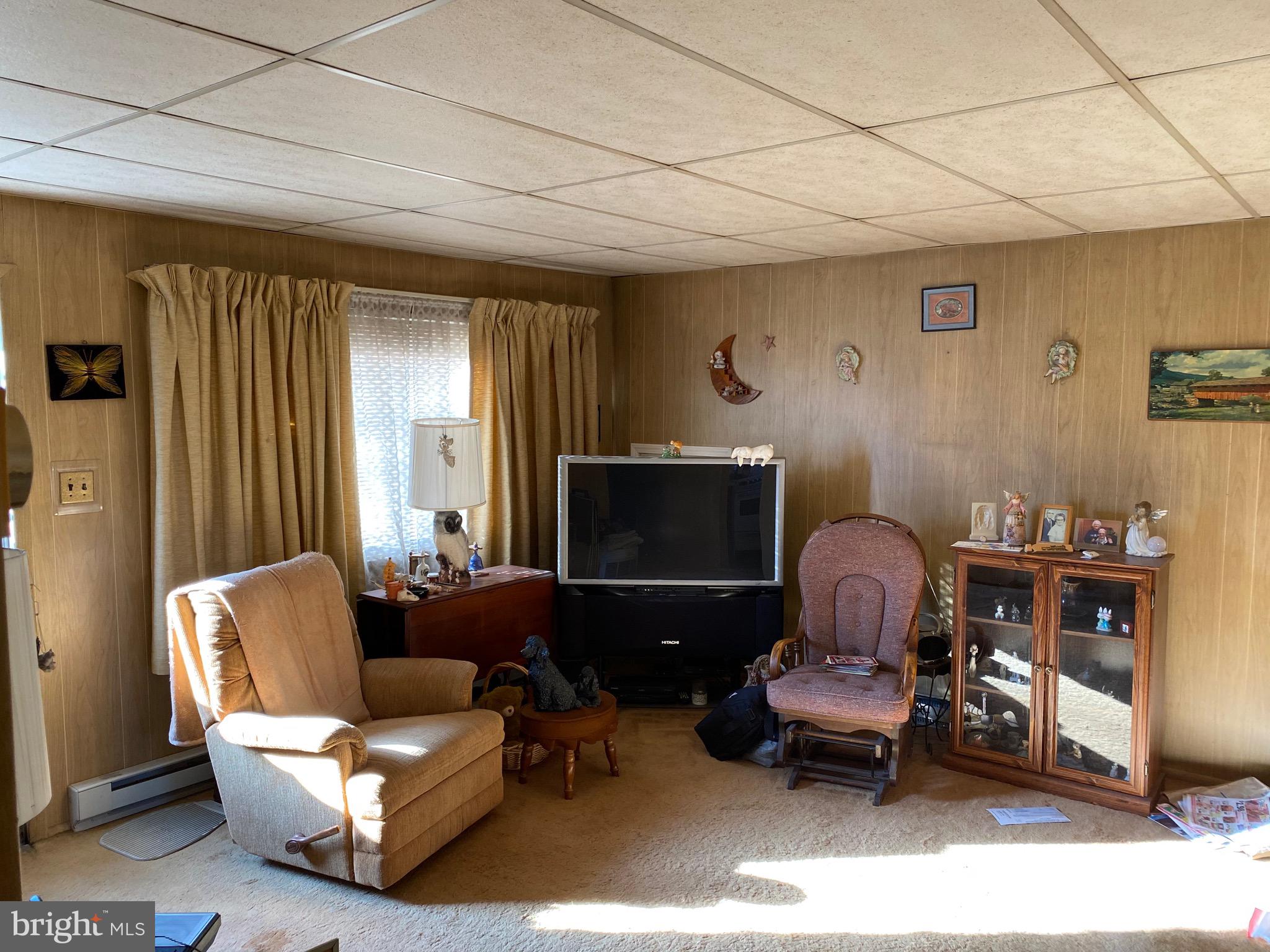 411 Redlane Road Birdsboro, PA 19508 - Photo 2 of 14 Gallery Image 2