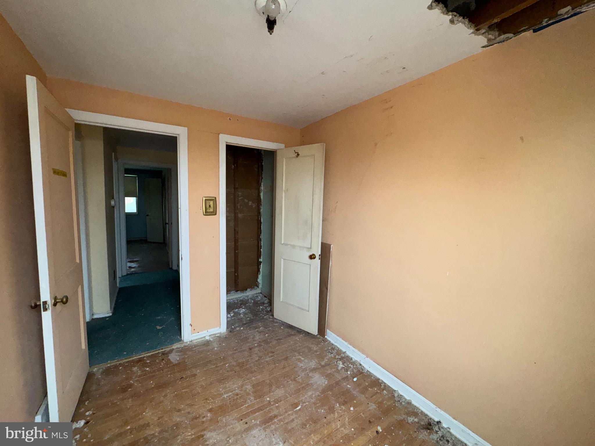 733 Bennington Road Folcroft, PA 19032 - Photo 17 of 25 bedroom 3