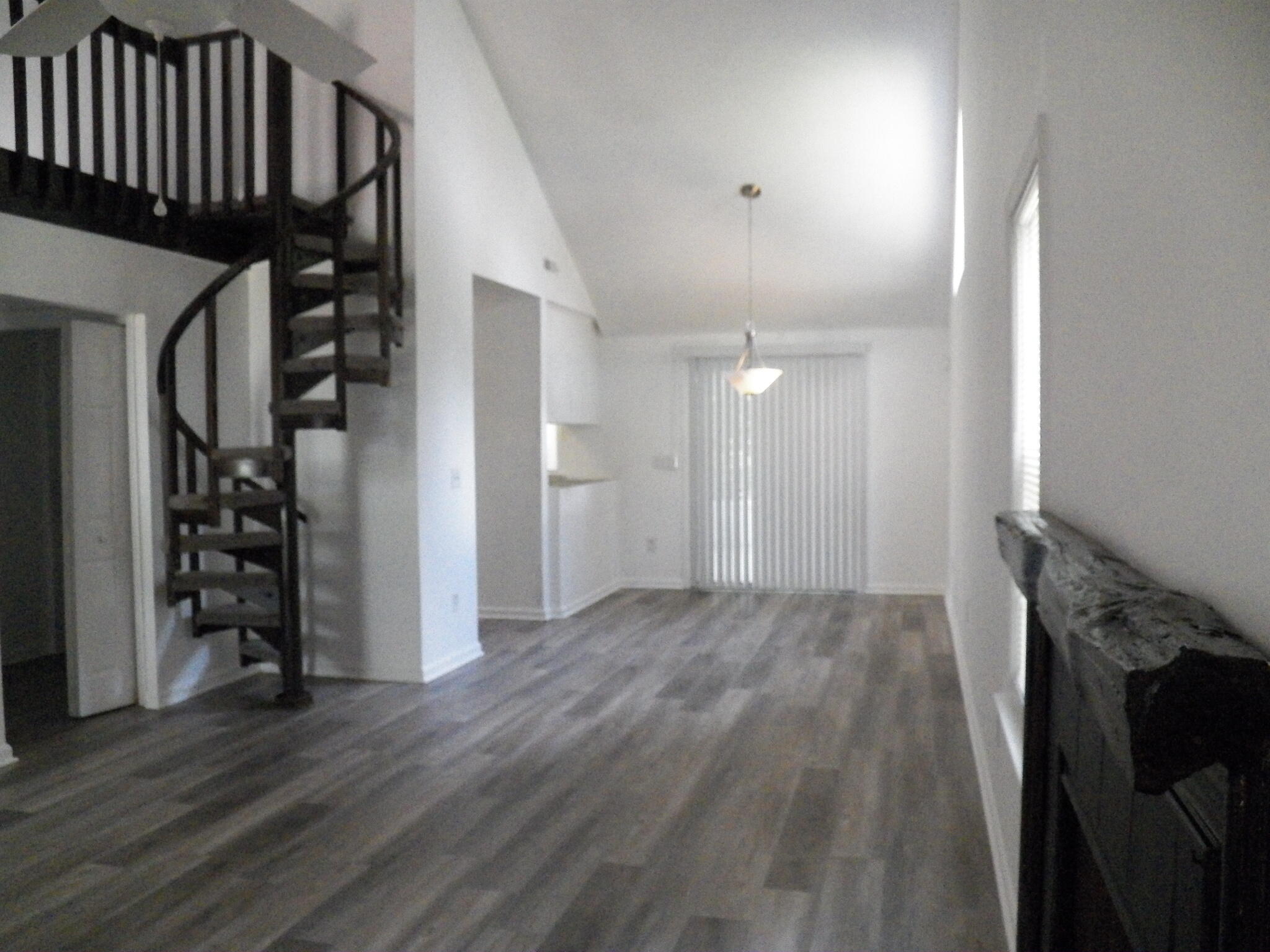 105 Commons Way Goose Creek, SC 29445 - Photo 3 of 26 100_4264 - Copy