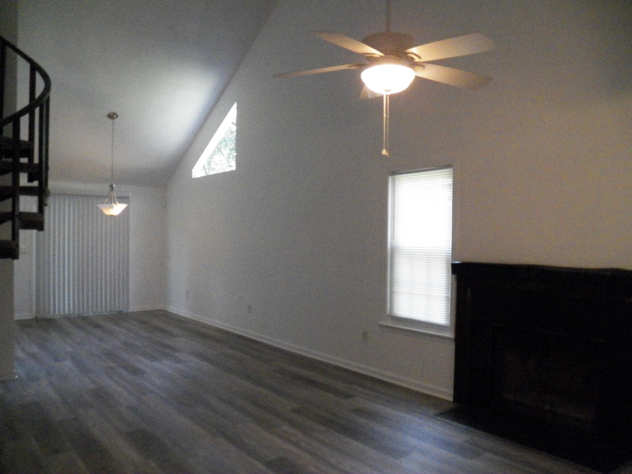 105 Commons Way Goose Creek, SC 29445 - Photo 4 of 26 100_4265 - Copy