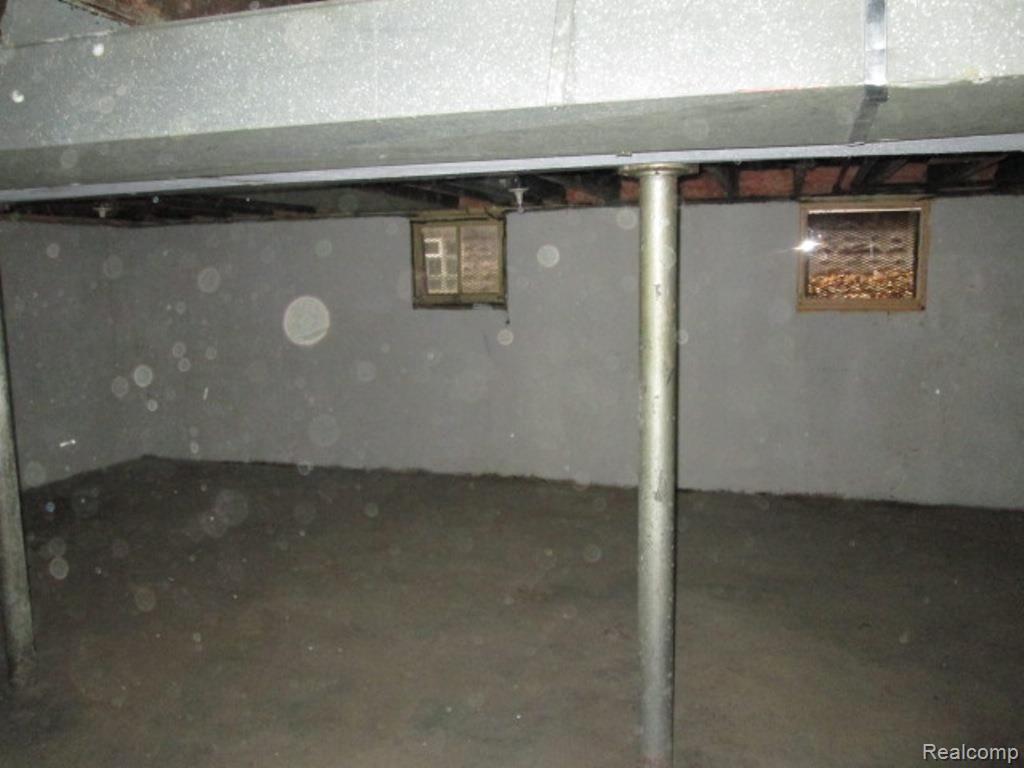 109 Maple Street River Rouge, MI 48218 - Photo 23 of 23 22-Basement.jpg