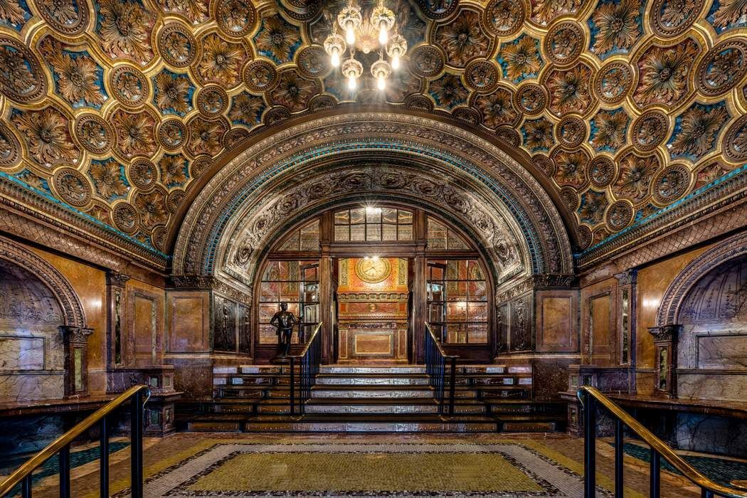 205 West 57th Street, Unit 9BBA Manhattan, NY 10019 - Photo 13 of 14 a view of entryway