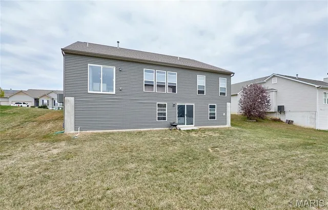 $395,000 | 254 Fox Ridge Lane, Moscow Mills, MO 63362