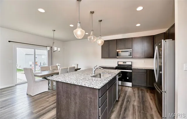 $395,000 | 254 Fox Ridge Lane, Moscow Mills, MO 63362