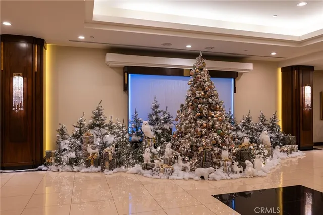 a vase of flowers sitting in front of a house