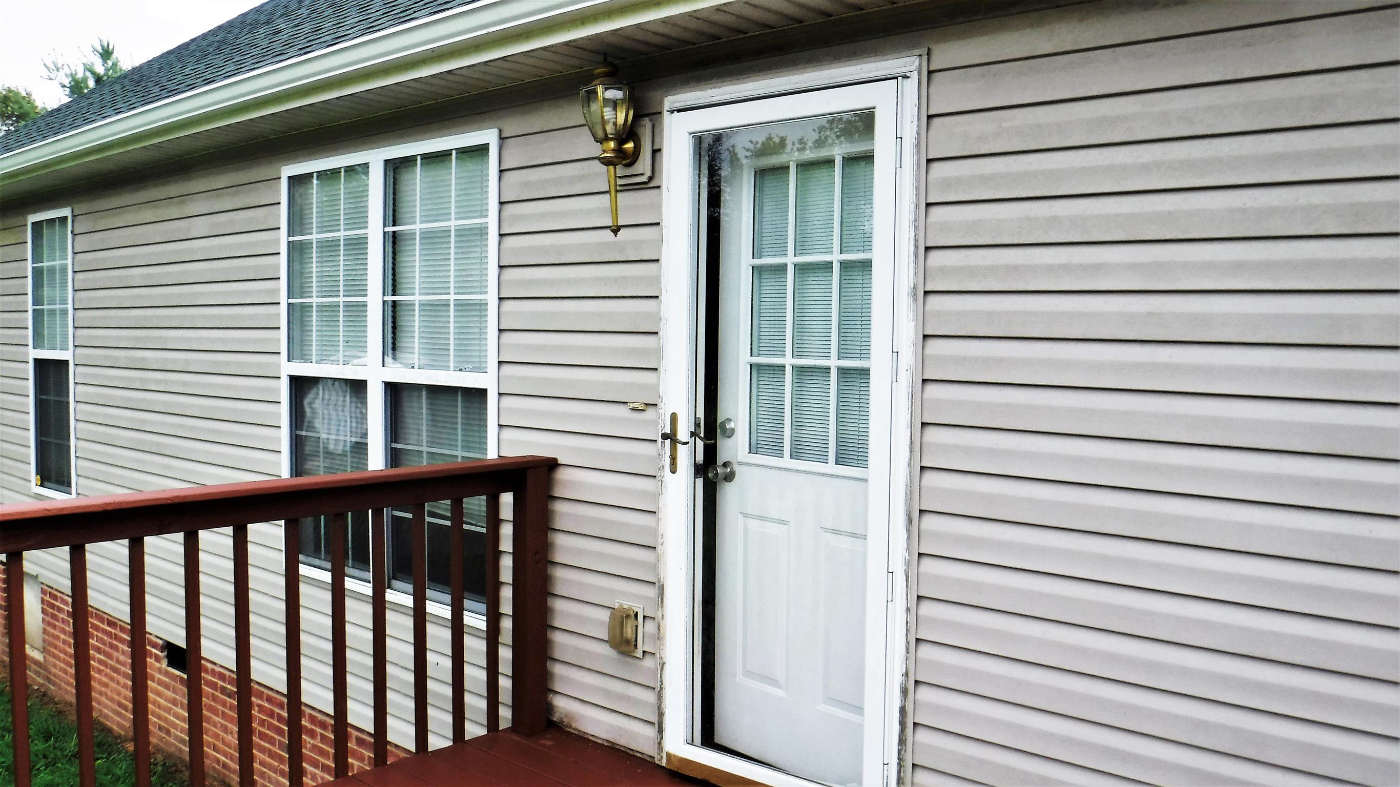 8 Merideth Lynn Road Fayetteville, TN 37334 - Photo 19 of 19 a view of a balcony