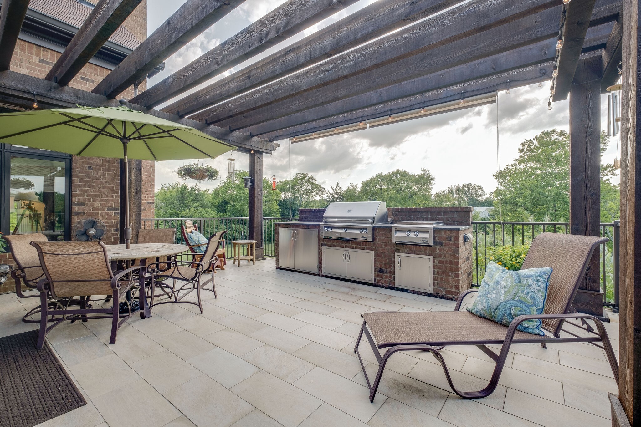 4411 Peytona Lane Franklin, TN 37064 - Photo 39 of 50 a view of a terrace with furniture