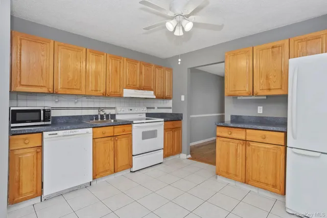 $459,000 | 401 Woodsbrook Drive, Mahopac, NY 10541