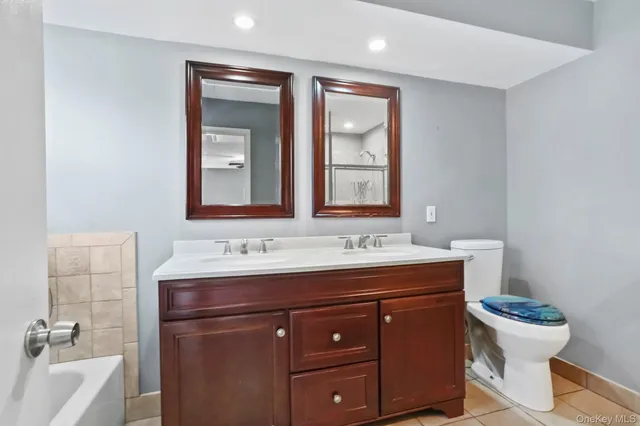 $459,000 | 401 Woodsbrook Drive, Mahopac, NY 10541