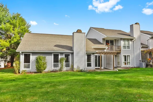 $459,000 | 401 Woodsbrook Drive, Mahopac, NY 10541