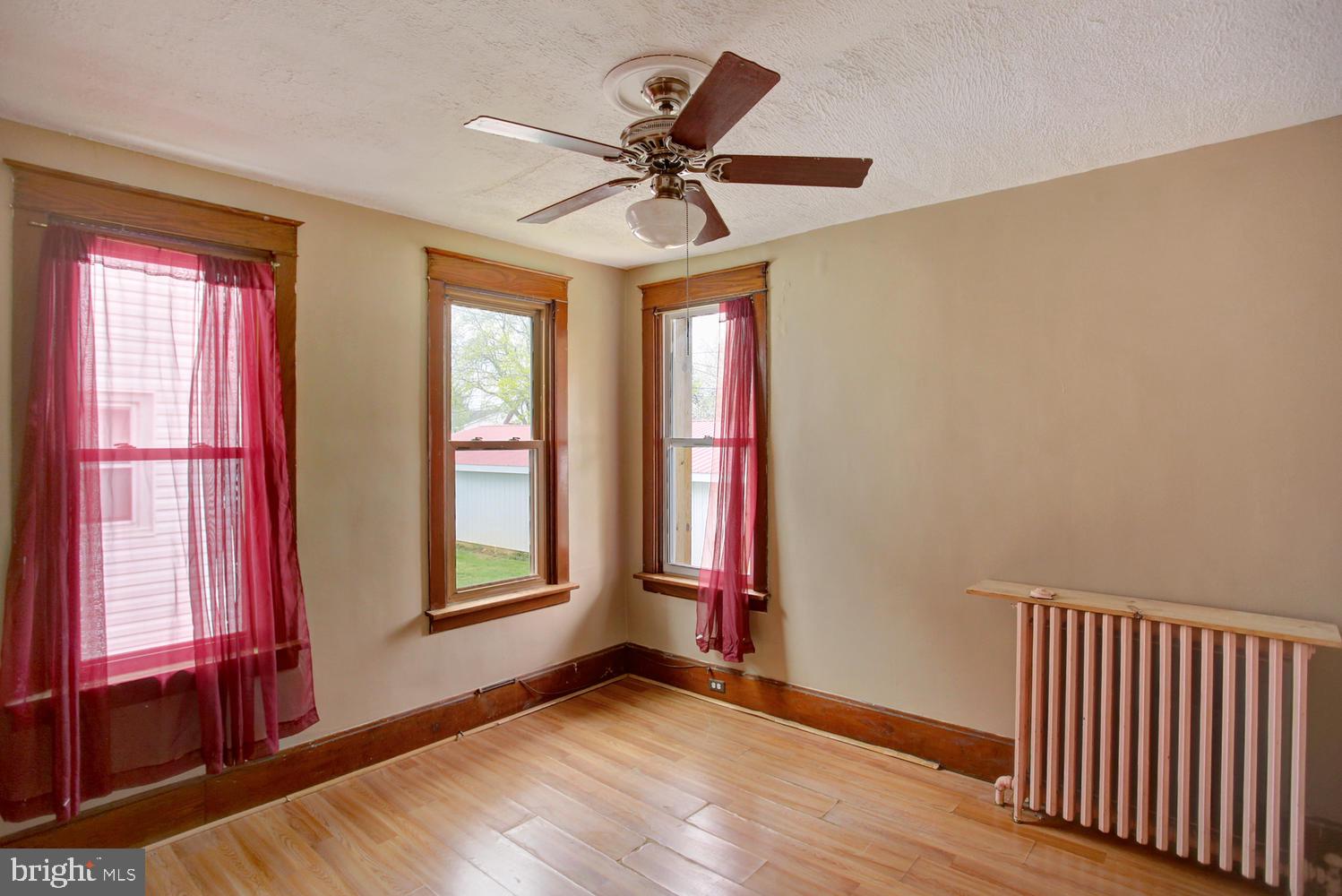 3527 Rutherford Street Harrisburg, PA 17111 - Photo 11 of 18 Gallery Image 11