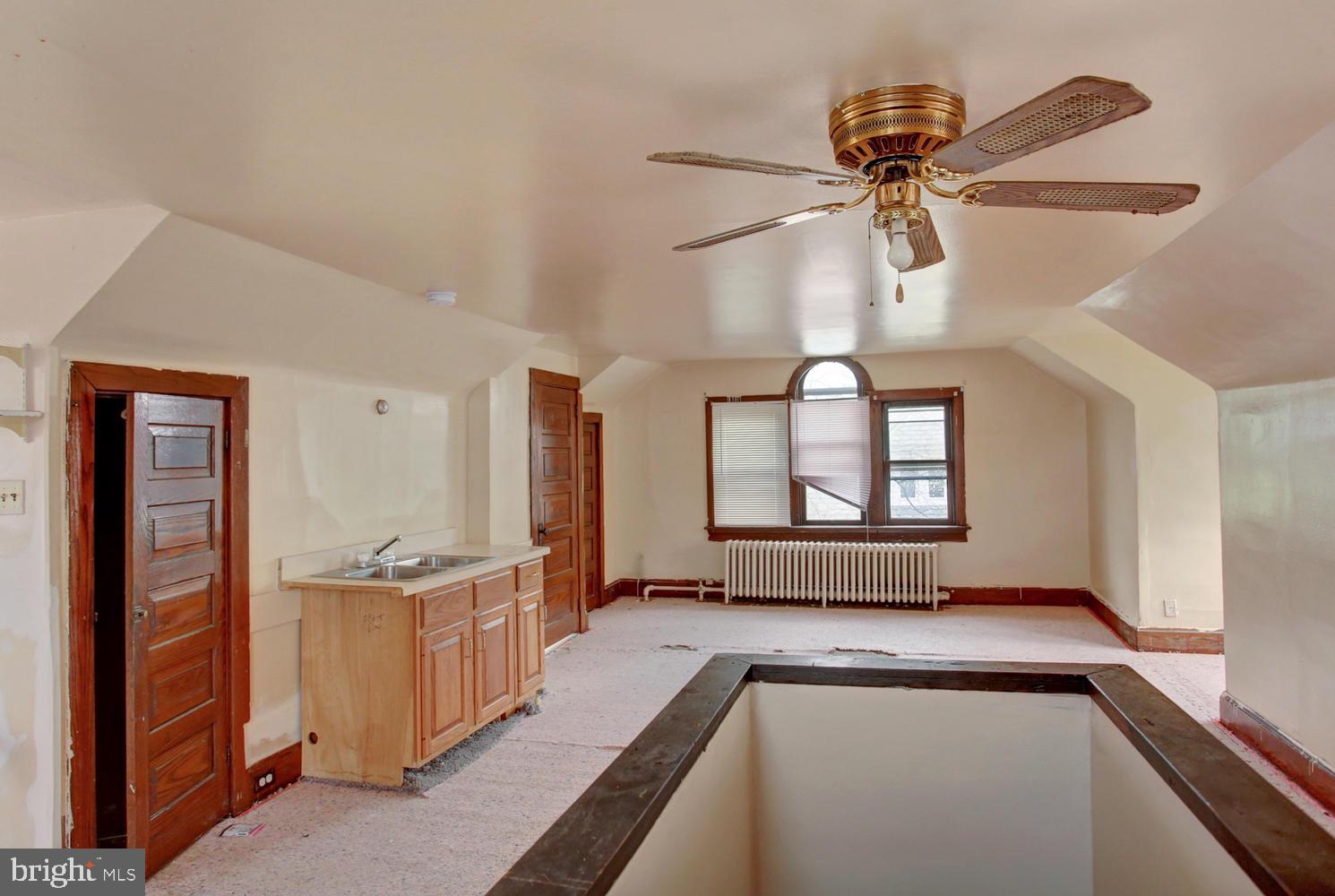 3527 Rutherford Street Harrisburg, PA 17111 - Photo 13 of 18 Gallery Image 13