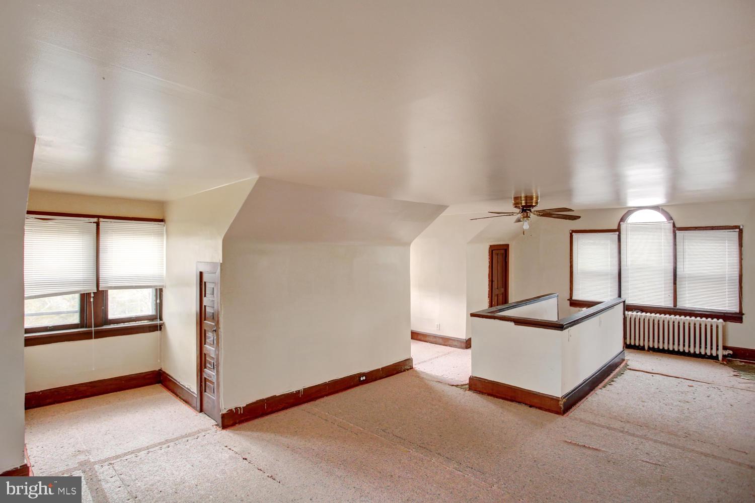 3527 Rutherford Street Harrisburg, PA 17111 - Photo 5 of 18 Gallery Image 5