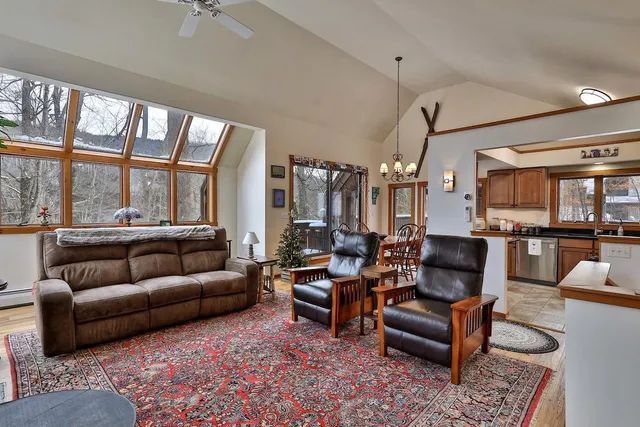 $535,000 | 368 Crimson Hawk Road, Plymouth, VT 05056