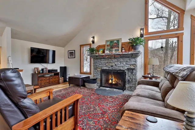 $535,000 | 368 Crimson Hawk Road, Plymouth, VT 05056