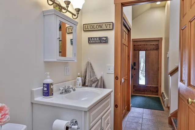 $535,000 | 368 Crimson Hawk Road, Plymouth, VT 05056