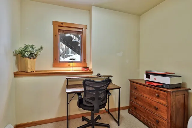 $535,000 | 368 Crimson Hawk Road, Plymouth, VT 05056