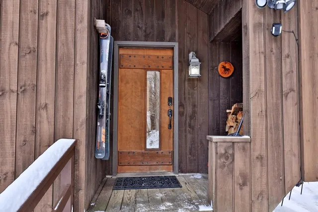 $535,000 | 368 Crimson Hawk Road, Plymouth, VT 05056