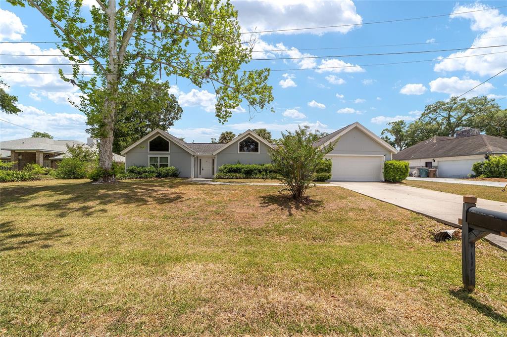 2159 Southeast 7th Terrace Ocala, FL 34471 - Photo 3 of 59 a house view with swimming pool