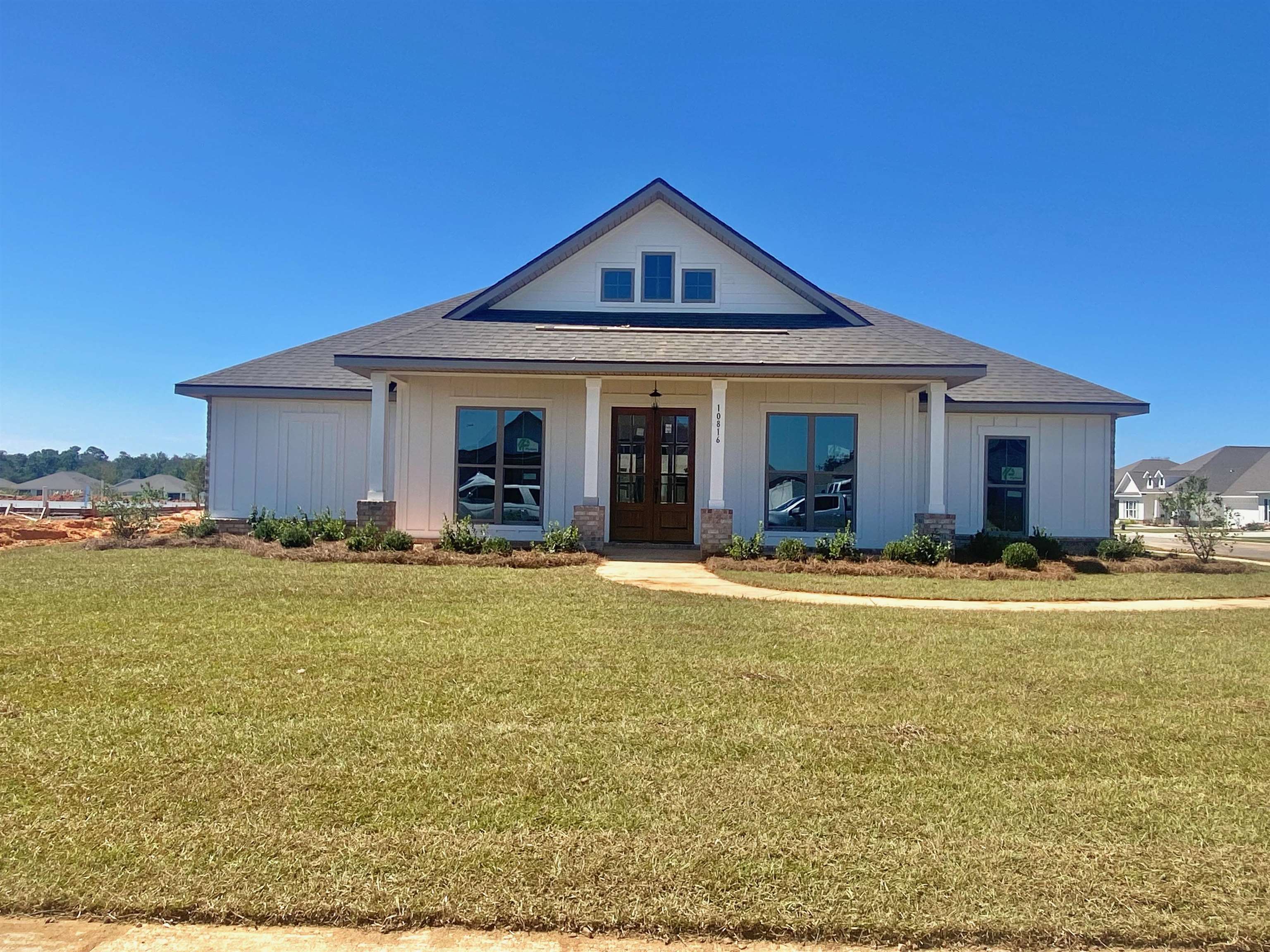 10816 Secretariat Boulevard Daphne, AL 36526 - Photo 1 of 17
