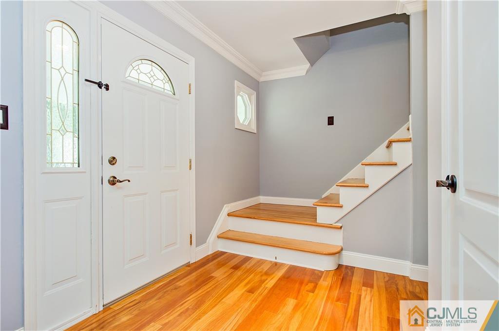 39 Buck Road East Brunswick, NJ 08816 - Photo 2 of 18 Gallery Image 2