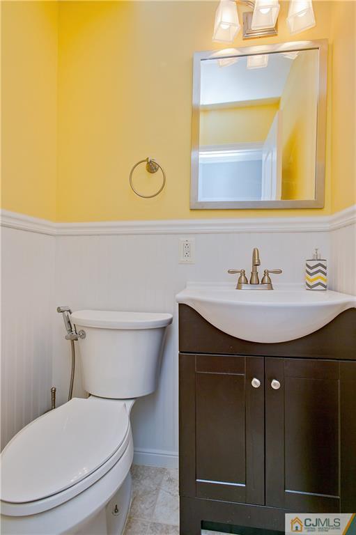 39 Buck Road East Brunswick, NJ 08816 - Photo 16 of 18 Gallery Image 16